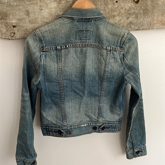Levi’s jean jacket - Picture 6 of 6